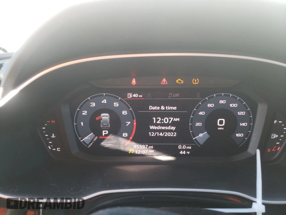 2019 Audi Q3 Premium with VIN WA1AECF3XK1079418, listed as a Copart auction lot 38725843 with 95,597 mi miles. Bid and sale history available at carsss.com. Image 9.