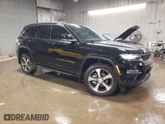 2023 Jeep Grand Cherokee Limited z VIN 1C4RJHBGXPC531874, wystawiony jako Copart lot #49429995 z przebiegiem 22 519 mil mil oraz Szkoda całkowita • Salvage title. Historia ofert i sprzedaży dostępna na DreamBid. Obrazek 4.