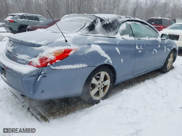 2005 Toyota Camry Solara SE with VIN 4T1FA38P85U044933, listed as a IAAI auction lot 41605675 with 250,942 mi miles. Bid and sale history available at carsss.com. Image 4.