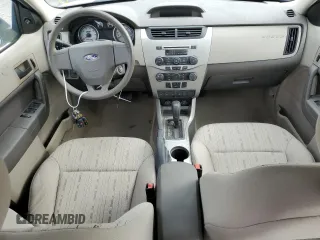 2008 Ford Focus SE z VIN 1FAHP35N18W246817, wystawiony jako Copart lot #68275004 z przebiegiem 261 765 mil mil oraz Czysty tytuł • Clean title. Historia ofert i sprzedaży dostępna na DreamBid. Obrazek 8.