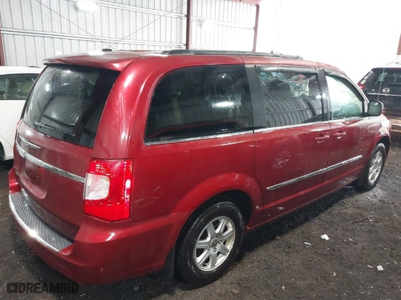 2012 Chrysler Town & Country Touring with VIN 2C4RC1BG1CR260870, listed as a IAAI auction lot 41803385 with NaN miles. Bid and sale history available at carsss.com. Image 4.