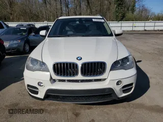 2013 BMW X5 xDrive35i with VIN 5UXZV4C57D0B19629, listed as a Copart auction lot 52583055 with 169,580 mi miles and Clean Title. Bid and sale history available at carsss.com. Image 5.