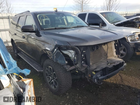 2022 Ford Expedition Max XLT with VIN 1FMJK1JTXNEA27256, listed as a Copart auction lot 83704554 with 106,834 mi miles and Clean title. Bid and sale history available at DreamBid. Image 4.