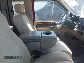 2001 Ford Super Duty F-250 XL with VIN 3FTNX21FX1MA88229, listed as a IAAI auction lot 41779497 with 178,211 mi miles. Bid and sale history available at carsss.com. Image 5.