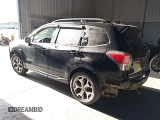 2017 Subaru Forester Touring z VIN JF2SJAWC8HH470269, wystawiony jako IAAI lot #41950347 z przebiegiem 135 189 mil mil oraz . Historia ofert i sprzedaży dostępna na DreamBid. Obrazek 3.