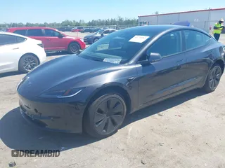 2025 Tesla Model 3 Long Range with VIN 5YJ3E1EA5SF902847, listed as a IAAI auction lot 41776081 with 2,461 mi miles and . Bid and sale history available at carsss.com. Image 17.