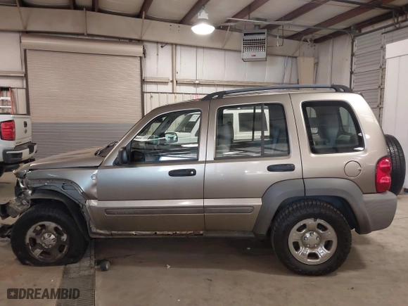 2006 Jeep Liberty Sport with VIN 1J4GL48K86W230792, listed as a IAAI auction lot 41378061 with 142,659 mi miles. Bid and sale history available at carsss.com. Image 14.