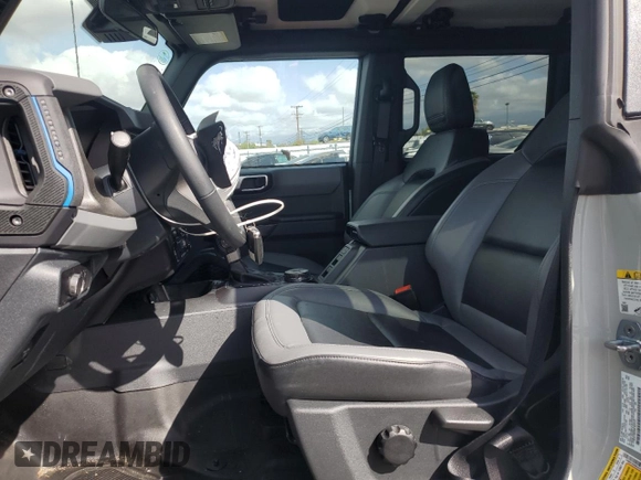 2024 Ford Bronco Black Diamond with VIN 1FMDE1BH9RLB26151, listed as a Copart auction lot 51706795 with 10,981 mi miles and Salvage title. Bid and sale history available at DreamBid. Image 7.