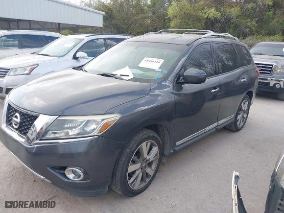 2013 Nissan Pathfinder Platinum with VIN 5N1AR2MN8DC640162, listed as a IAAI auction lot 41884246 with 120,805 mi miles. Bid and sale history available at carsss.com. Image 2.