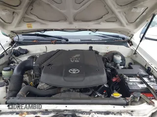 2006 Toyota Tundra SR5 with VIN 5TBRU34166S477272, listed as a IAAI auction lot 41608321 with Not Provided miles and . Bid and sale history available at carsss.com. Image 10.