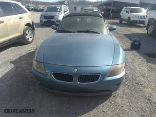 2004 BMW Z4 2.5i with VIN 4USBT33524LR67071, listed as a IAAI auction lot 41632627 with 106,084 mi miles. Bid and sale history available at carsss.com. Image 13.