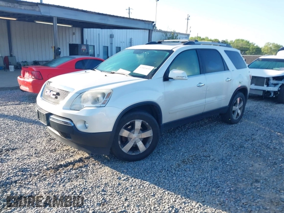 2011 GMC Acadia SLT1 with VIN 1GKKVRED7BJ322081, listed as a IAAI auction lot 42005039 with 202,325 mi miles. Bid and sale history available at carsss.com. Image 2.
