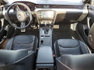 2019 Volkswagen Arteon SEL Premium R-Line z VIN WVWTR7AN8KE000839, wystawiony jako Copart lot #73440123 z przebiegiem 76 316 mil mil oraz . Historia ofert i sprzedaży dostępna na DreamBid. Obrazek 8.