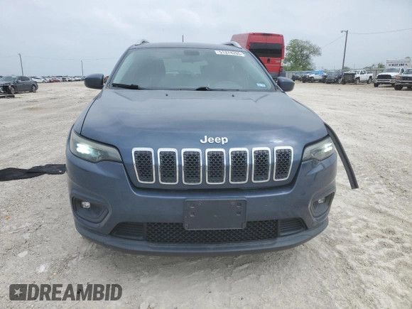 2019 Jeep Cherokee Latitude with VIN 1C4PJMCX5KD379634, listed as a Copart auction lot 51374265 with 74,404 mi miles and Salvage title. Bid and sale history available at DreamBid. Image 5.