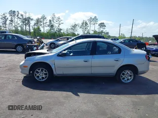2001 Dodge Neon Highline with VIN 1B3ES46C11D241828, listed as a IAAI auction lot 41953403 with 94,822 mi miles and . Bid and sale history available at carsss.com. Image 14.