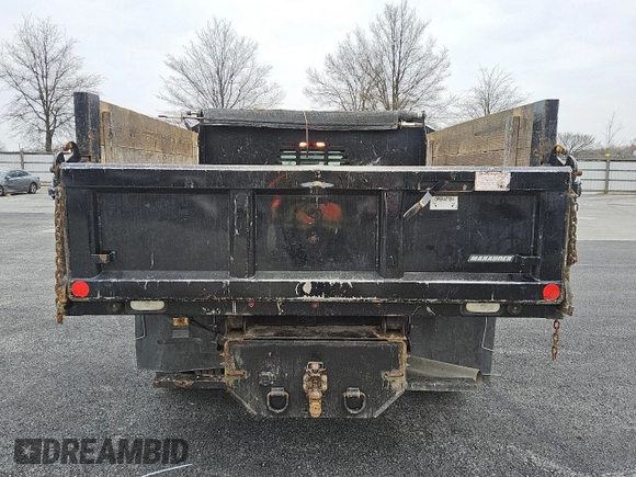2018 Chevrolet Silverado 3500HD Work Truck with VIN 1GB3KYCY5JF128065, listed as a Copart auction lot 86155594 with 42,535 mi miles and Clean Title. Bid and sale history available at DreamBid. Image 6.