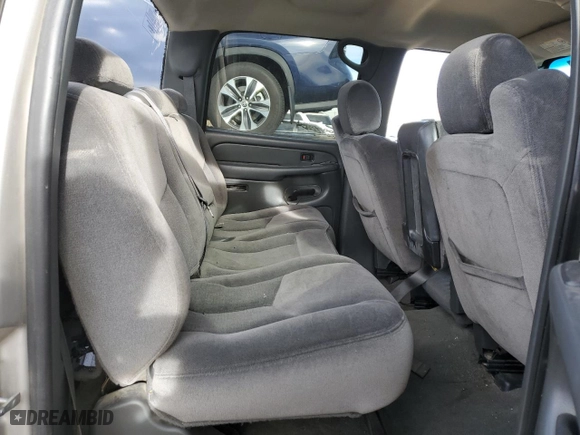 2005 GMC Sierra 1500HD SLT with VIN 1GTGK13U45F891332, listed as a Copart auction lot 84940244 with 210,469 mi miles and Salvage Title. Bid and sale history available at carsss.com. Image 10.