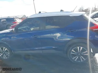 2018 Nissan Kicks SV with VIN 3N1CP5CU8JL518157, listed as a IAAI auction lot 41673778 with 60,854 mi miles. Bid and sale history available at carsss.com. Image 14.