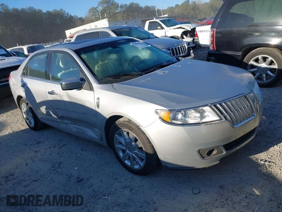 2011 Lincoln MKZ with VIN 3LNHL2GC2BR759690, listed as a IAAI auction lot 41672626 with 117,839 mi miles. Bid and sale history available at carsss.com. Image 1.