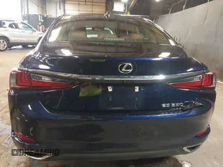 2022 Lexus ES 350 with VIN 58ADZ1B11NU133521, listed as a IAAI auction lot 42120415 with 13,398 mi miles and . Bid and sale history available at DreamBid. Image 16.