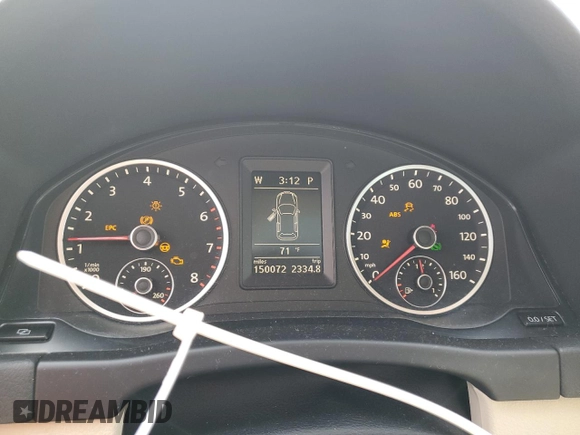 2011 Volkswagen Tiguan SE with VIN WVGBV7AX7BW001124, listed as a Copart auction lot 53044005 with 150,072 mi miles and Salvage Title. Bid and sale history available at DreamBid. Image 9.