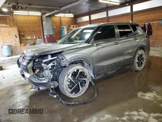 2022 Mitsubishi Outlander SE z VIN JA4J4UA82NZ012345, wystawiony jako Copart lot #55573285 z przebiegiem 35 172 mil mil oraz Szkoda całkowita • Salvage title. Historia ofert i sprzedaży dostępna na DreamBid. Obrazek 1.