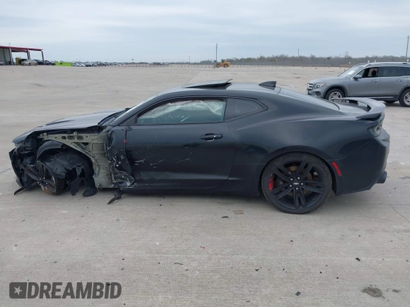 2018 Chevrolet Camaro 2SS with VIN 1G1FH1R73J0106896, listed as a IAAI auction lot 41236059 with 77,406 mi miles and . Bid and sale history available at DreamBid. Image 13.