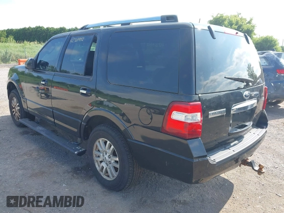 2013 Ford Expedition Limited z VIN 1FMJU2A53DEF26318, wystawiony jako IAAI lot #42769952 z przebiegiem 142 973 mil mil oraz . Historia ofert i sprzedaży dostępna na DreamBid. Obrazek 3.