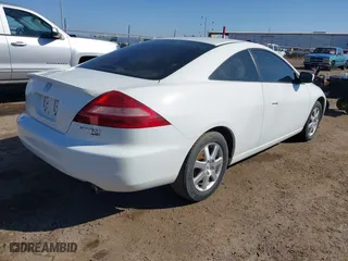 2005 Honda Accord Cpe LX V6 SE with VIN 1HGCM82475A017641, listed as a IAAI auction lot 41649960 with 177,863 mi miles. Bid and sale history available at carsss.com. Image 4.