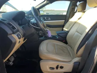 2017 Ford Explorer XLT с VIN 1FM5K7DH7HGB87373, выставлен на аукционе Copart как лот 56392475 с пробегом 113 919 миль миль и Чистый • Clean title. История ставок и продаж доступна на DreamBid. Изображение 7.