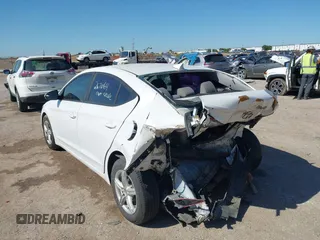 2017 Hyundai Elantra SE with VIN 5NPD74LF0HH205885, listed as a IAAI auction lot 42238049 with 136,767 mi miles and . Bid and sale history available at DreamBid. Image 3.