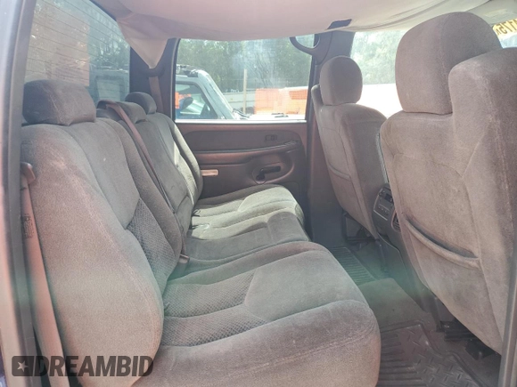 2003 Chevrolet Silverado 1500HD LS z VIN 1GCGC13U73F121877, wystawiony jako Copart lot #59104175 z przebiegiem 283 775 mil mil oraz Czysty tytuł • Clean title. Historia ofert i sprzedaży dostępna na DreamBid. Obrazek 10.