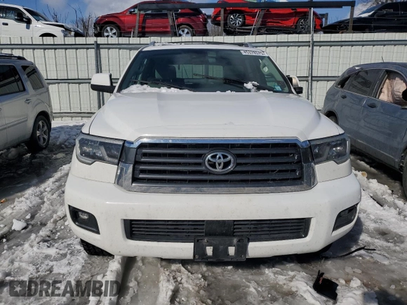2018 Toyota Sequoia SR5 with VIN 5TDBY5G10JS159791, listed as a Copart auction lot 45378575 with 229,941 mi miles and Clean Title. Bid and sale history available at carsss.com. Image 5.