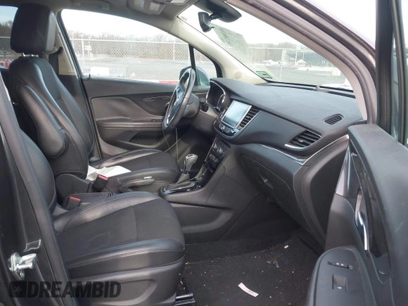 2018 Buick Encore Preferred with VIN KL4CJASB7JB558068, listed as a IAAI auction lot 41308285 with 29,784 mi miles. Bid and sale history available at carsss.com. Image 5.
