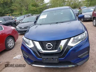 2017 Nissan Rogue SL with VIN JN8AT2MVXHW013039, listed as a IAAI auction lot 42264333 with 124,589 mi miles and . Bid and sale history available at DreamBid. Image 12.