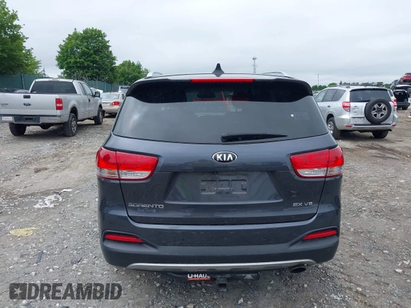 2016 Kia Sorento EX с VIN 5XYPHDA52GG161074, выставлен на аукционе IAAI как лот 42447458 с пробегом 77 080 миль миль и . История ставок и продаж доступна на DreamBid. Изображение 17.