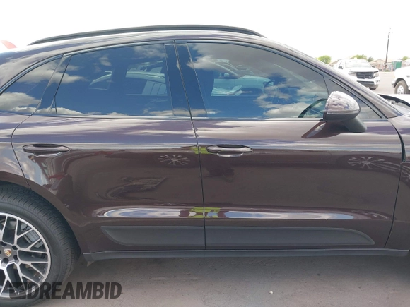 2015 Porsche Macan S with VIN WP1AB2A55FLB73006, listed as a IAAI auction lot 42056736 with 99,102 mi miles and . Bid and sale history available at DreamBid. Image 13.