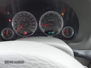 2006 Jeep Liberty Limited with VIN 1J4GL58K86W238011, listed as a IAAI auction lot 41612952 with 161,705 mi miles. Bid and sale history available at carsss.com. Image 7.