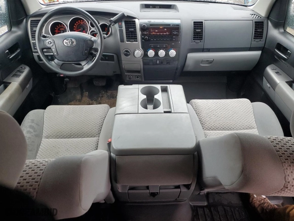 2010 Toyota Tundra 4WD Truck with VIN 5TFUY5F1XAX100428, listed as a Copart auction lot 46923755 with 136,920 mi miles and Clean Title. Bid and sale history available at carsss.com. Image 8.