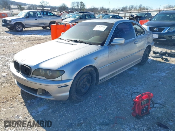 2004 BMW 3 Series 325Ci with VIN WBABD33414JY97372, listed as a IAAI auction lot 41267788 with 272,663 mi miles and . Bid and sale history available at carsss.com. Image 2.