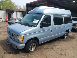 1999 Ford Econoline Passenger XL z VIN 1FMRE112XXHA78677, wystawiony jako IAAI lot #41973782 z przebiegiem 142 051 mil mil oraz . Historia ofert i sprzedaży dostępna na DreamBid. Obrazek 17.