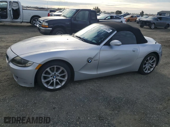 2007 BMW Z4 3.0i with VIN 4USBU33527LW73168, listed as a Copart auction lot 50080395 with 147,040 mi miles and Salvage Title. Bid and sale history available at carsss.com. Image 1.