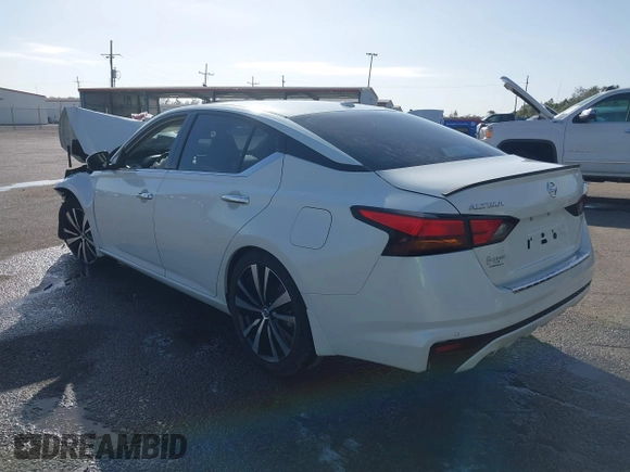 2019 Nissan Altima 2.5 Platinum with VIN 1N4BL4FV7KC219605, listed as a IAAI auction lot 40867438 with 80,208 mi miles. Bid and sale history available at carsss.com. Image 3.