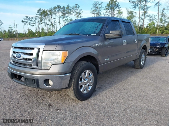 2013 Ford F-150 XL with VIN 1FTFW1CT2DKG40953, listed as a IAAI auction lot 41736920 with 179,437 mi miles. Bid and sale history available at carsss.com. Image 17.