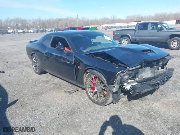 2015 Dodge Challenger SRT 392 with VIN 2C3CDZDJ5FH904816, listed as a IAAI auction lot 41881898 with 100,247 mi miles. Bid and sale history available at carsss.com. Image 1.