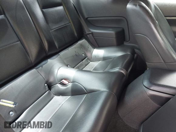 2006 Ford Mustang Standard with VIN 1ZVFT80N365125546, listed as a IAAI auction lot 42659162 with 221,544 mi miles and . Bid and sale history available at DreamBid. Image 8.