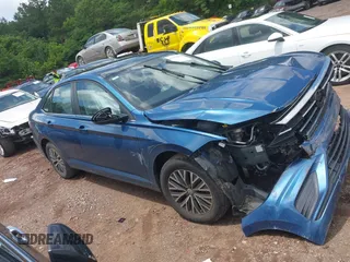 2021 Volkswagen Jetta S z VIN 3VWC57BU6MM033172, wystawiony jako IAAI lot #42371654 z przebiegiem 38 488 mil mil oraz . Historia ofert i sprzedaży dostępna na DreamBid. Obrazek 13.