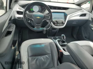 2017 Chevrolet Bolt EV Premier z VIN 1G1FX6S04H4143729, wystawiony jako Copart lot #61012435 z przebiegiem 54 277 mil mil oraz Szkoda całkowita • Salvage title. Historia ofert i sprzedaży dostępna na DreamBid. Obrazek 8.