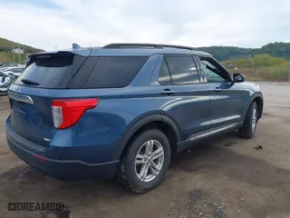 2020 Ford Explorer XLT with VIN 1FMSK8DH7LGA84990, listed as a IAAI auction lot 40331155 with 89,934 mi miles. Bid and sale history available at carsss.com. Image 4.