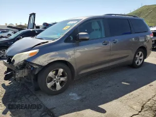 2014 Toyota Sienna LE AAS with VIN 5TDKK3DC0ES512211, listed as a Copart auction lot 49673535 with 164,465 mi miles and Salvage title. Bid and sale history available at DreamBid. Image 1.